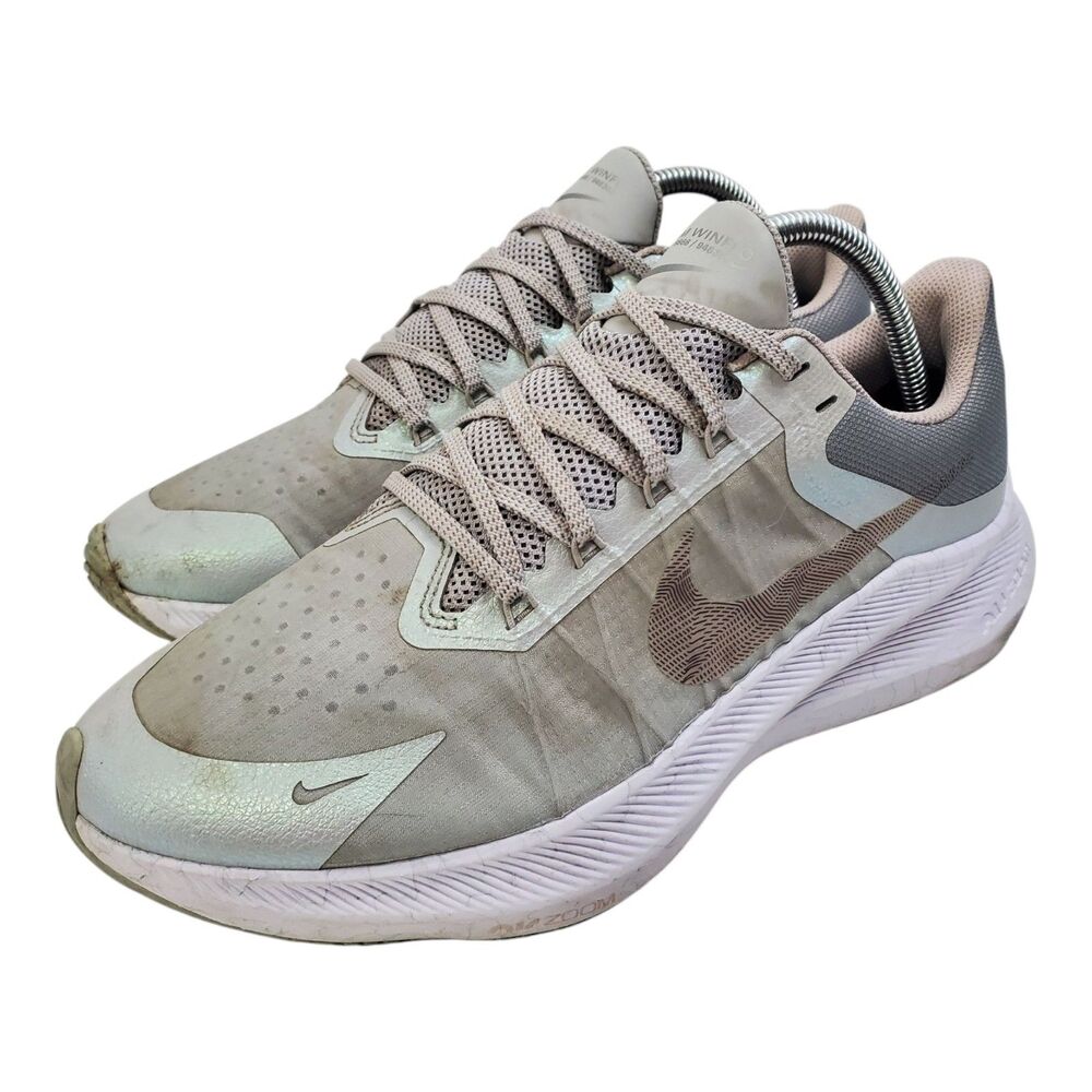 NIKE Shoes WINFLO 8 PREMIUM Womens Size 11 Gray Fog Running Sneaker DA3056-001